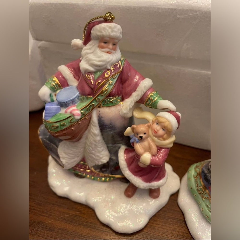 Thomas Kinkade Spirit of Christmas (Set of 2), NWOT, Christmas Ornaments